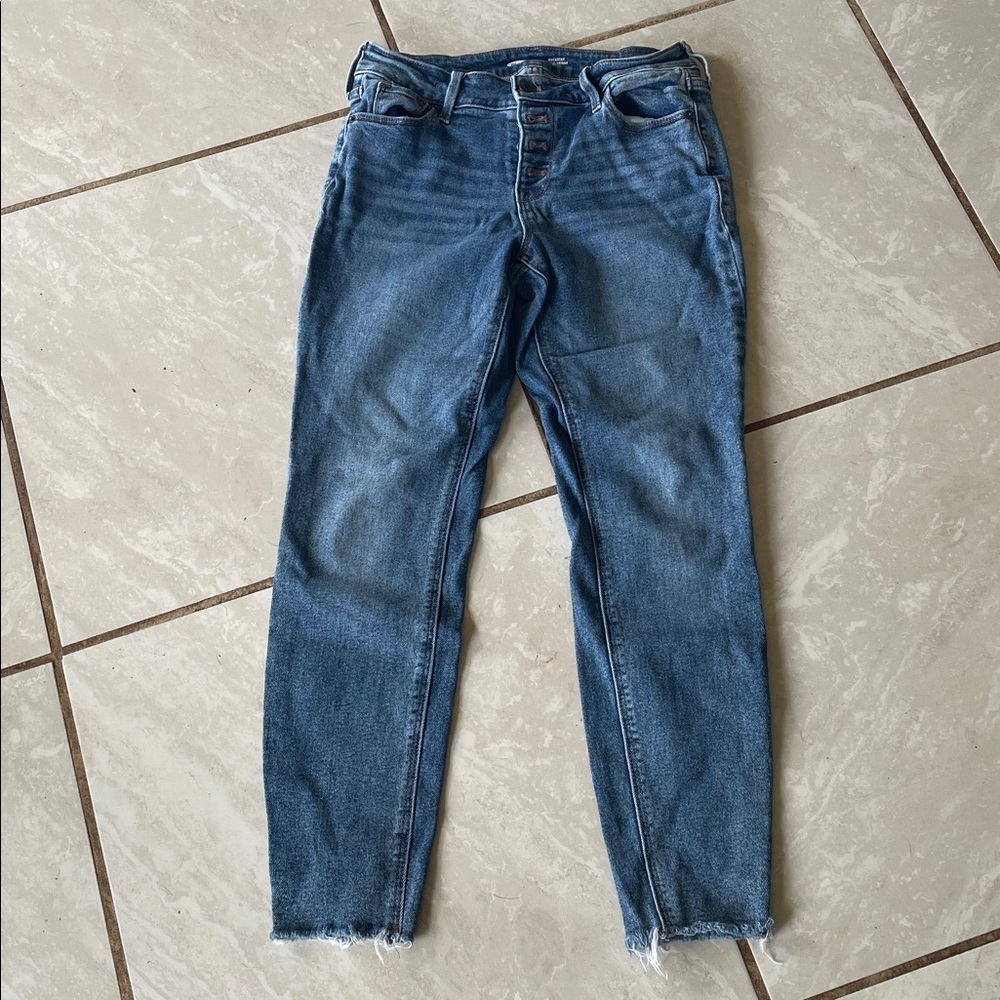 Your Go-To Pair! Old Navy Rockstar Super Skinny Mid Rise Jeans Sz 6